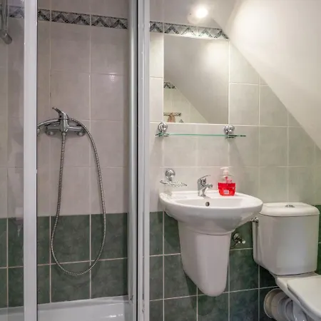 Jeleni Kout By Interhome